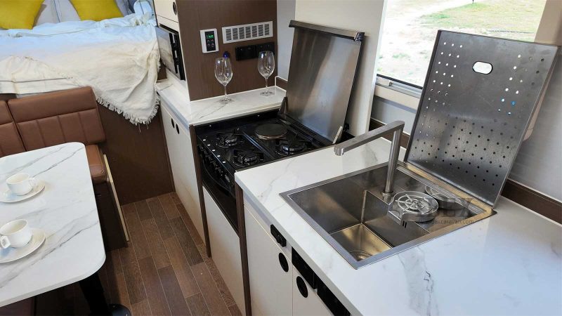 Boss-RV-off-road-caravan-10